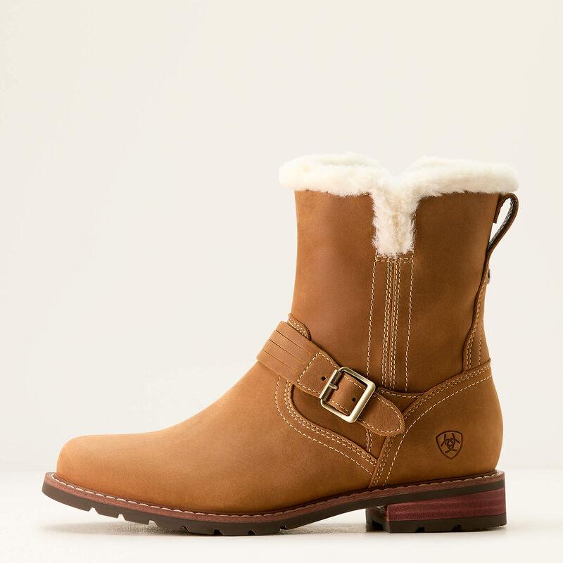 Ariat women's savannah sherpa waterproof boot