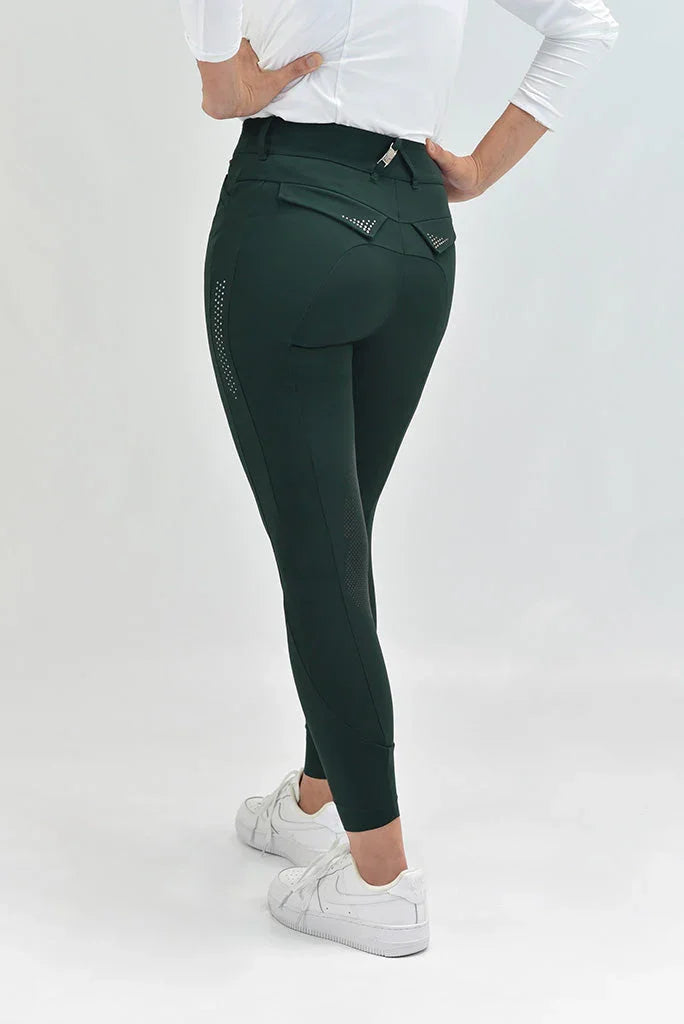 For horses PETRA Ultra Move Breeches